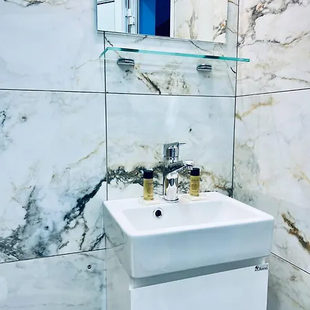 דירה Nj Deluxe וארנה