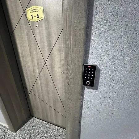 דירה Nj Deluxe וארנה