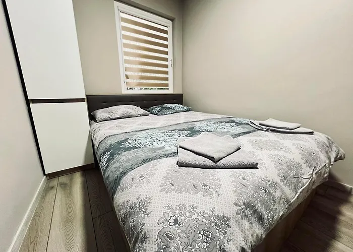 Nj Deluxe Варна