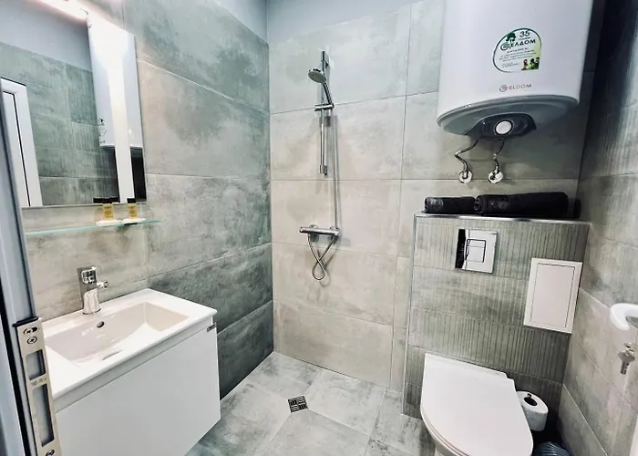 Nj Deluxe Варна